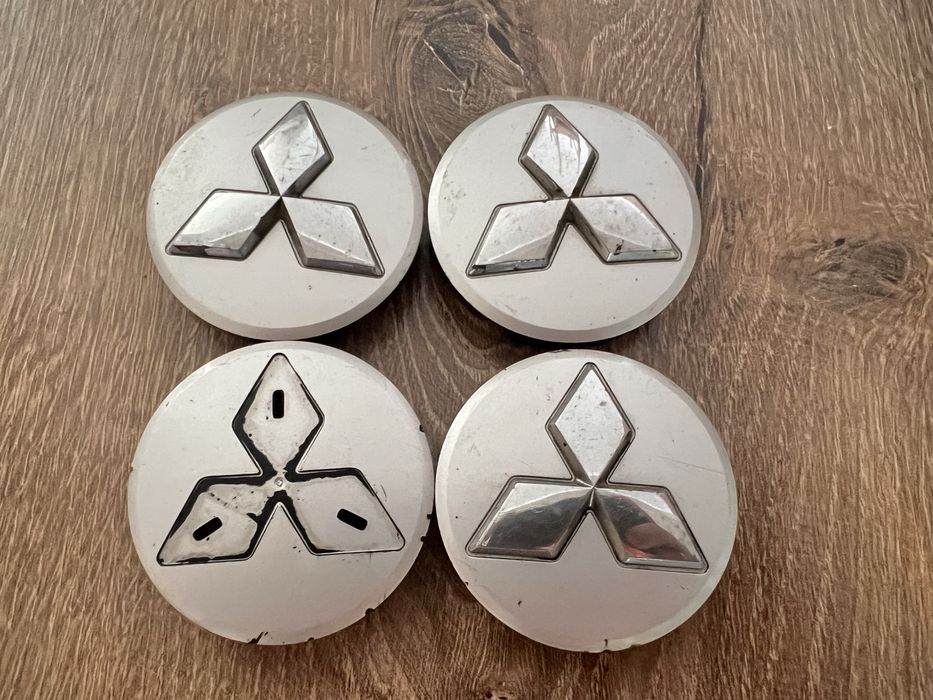 Колпачки для дисков Mitsubishi