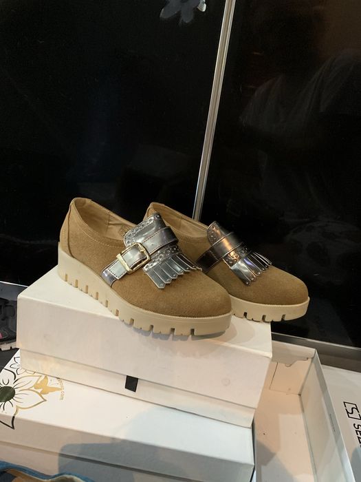 Sapatos qualquer um 7,50€