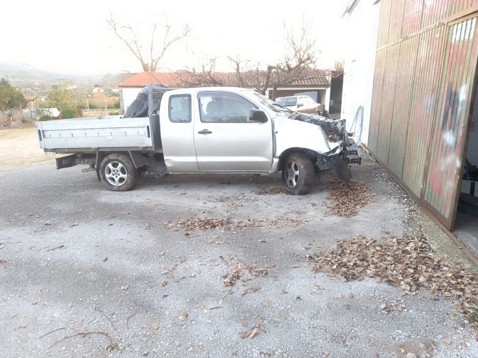 Toyota Hilux 4x2