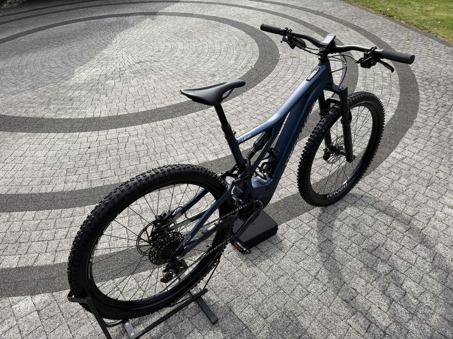 Specialized Turbo Levo FSR L  stan bardzo dobry 1245 km. bateria 100% ilość ładowań 21