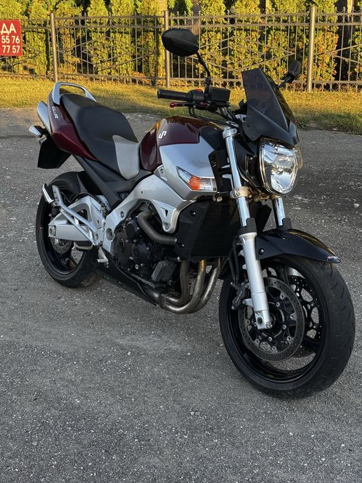 suzuki gsr 600,свіжопригнаний!