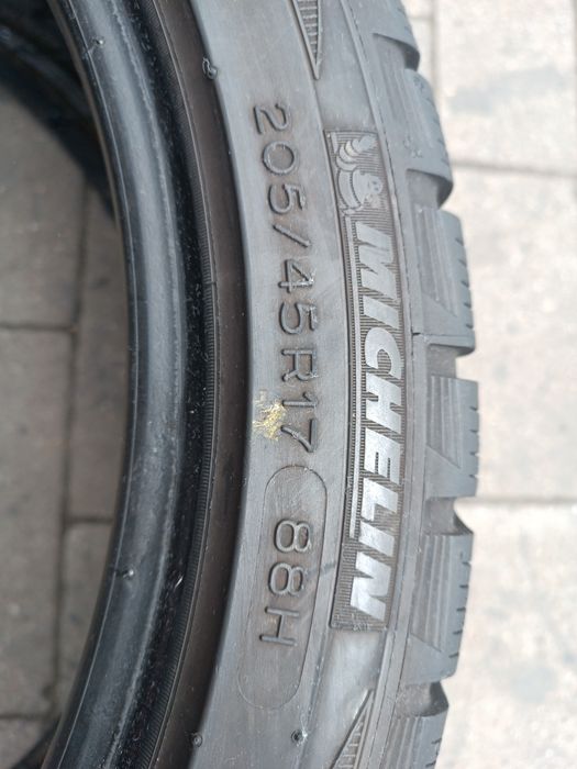 205/45R17 Michelin Primacy Alpin