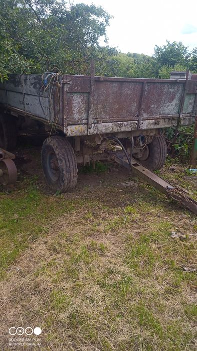 Прицеп тракторний 2ПТС4