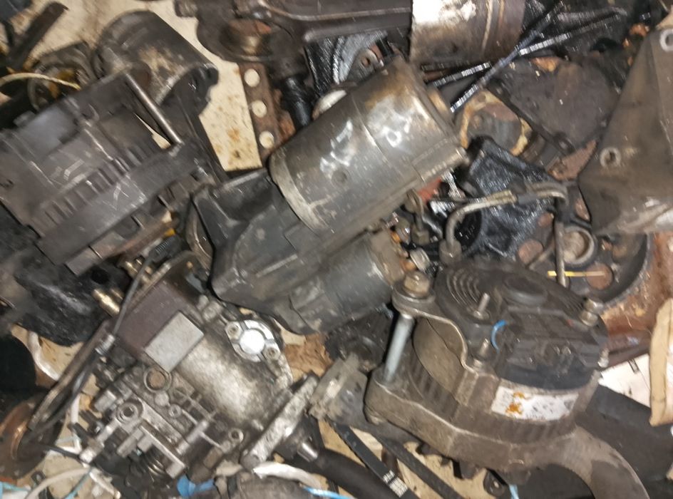 Коробка Рено трафік2.1д.