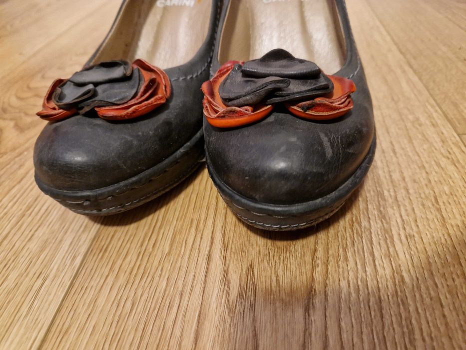 Buty na koturnie 39 Carini 25,5 cm skóra szare