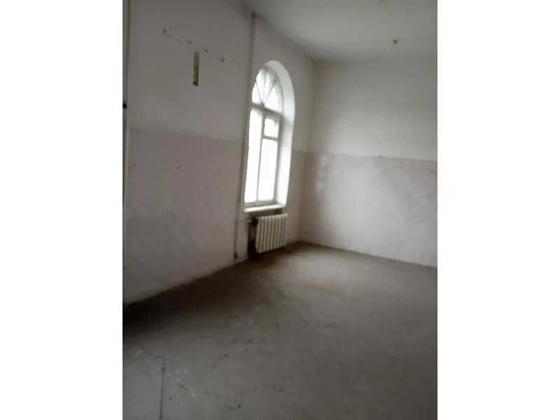 Приміщення колишньої стоматполіклініки, 353,8 кв. м, вул. Київська, 96