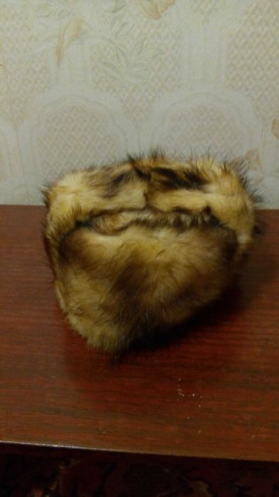 Шапка б/у из непонятного зверя возможно фредка.