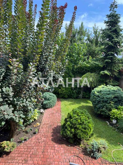 Дом с ремонтом в Аркадии