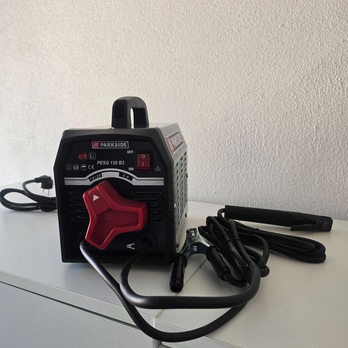 Máquina de Soldar Elétrica