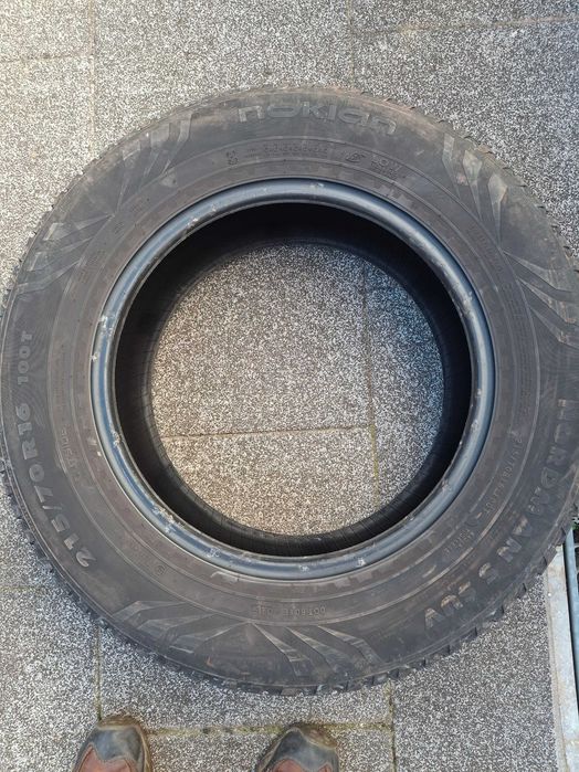 Pneus nokian nordmans SUV 215/70r16
