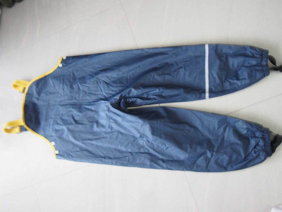 Spodnie przeciwdeszczowe 122-128 cm