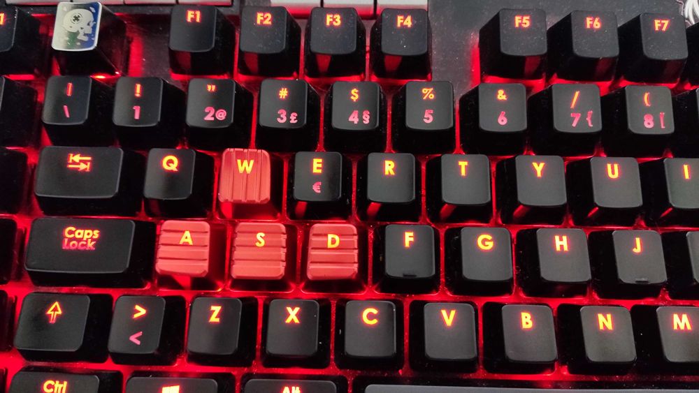 G.SKILL KM780 Mechanical Keyboard with Cherry MX Red Switches64729625484931121