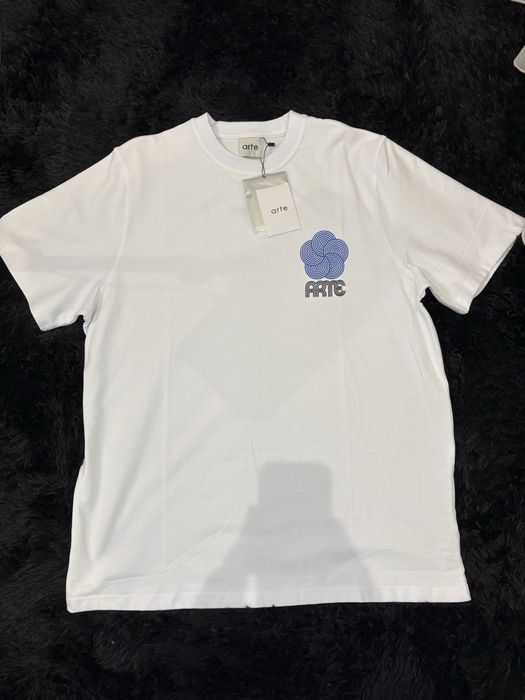 Arte Tee white.