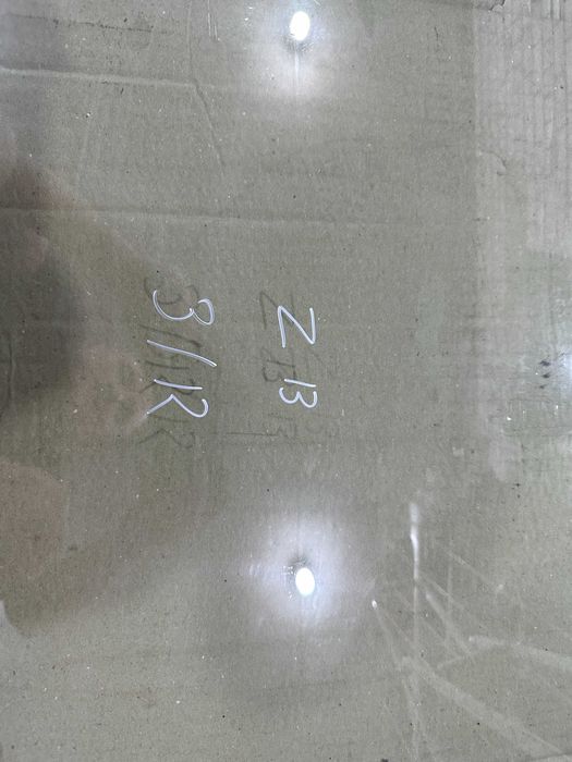 Стекло двери заднее правое OPEL ZAFIRA B 2005-