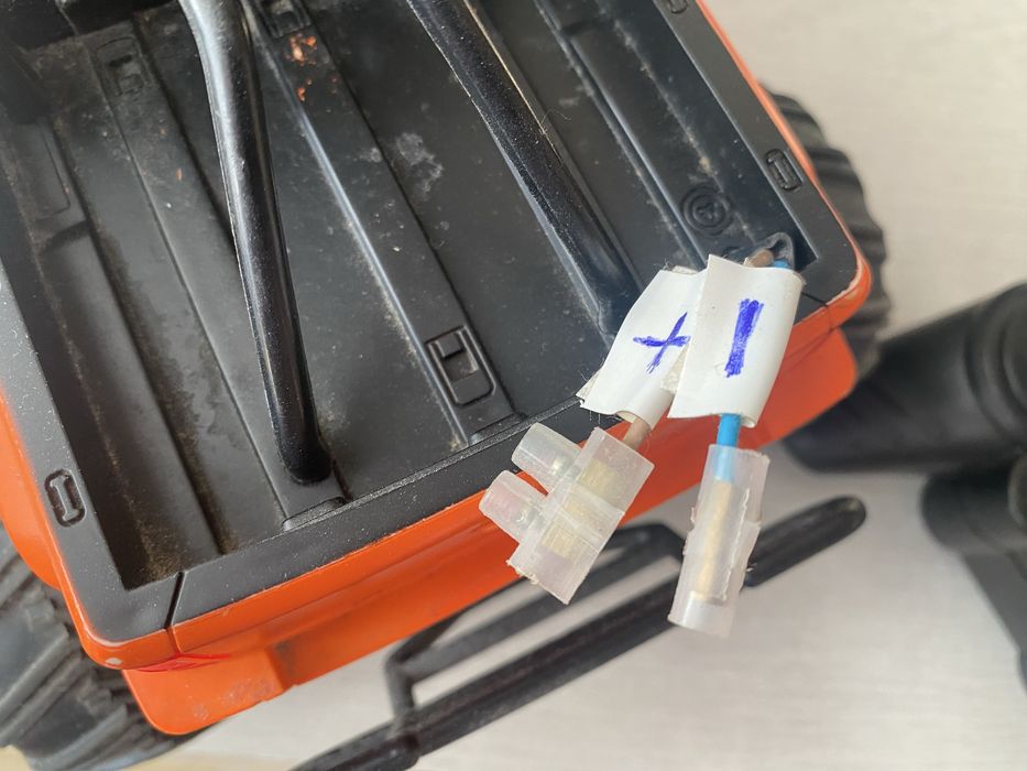 Машинка на управлении + подарок