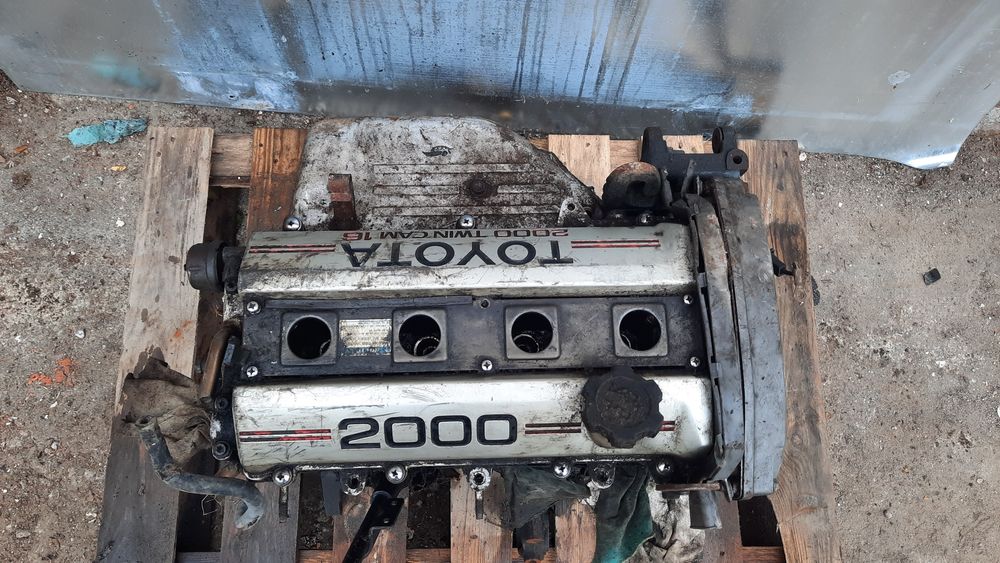 Głowica, blok silnika,tłoki,pokrywy,silnik Toyota Celica 2.0 GT 91r