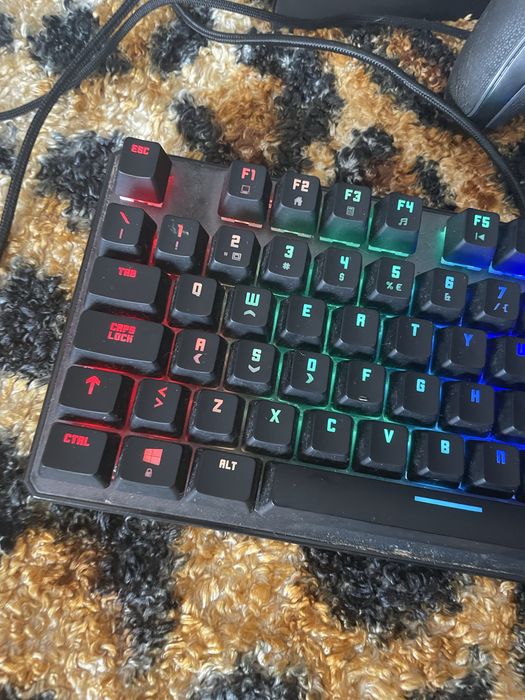 Setup Gaming Completo — Xbox Series S + Comando + Monitor 144hz+ Teclado + Rato