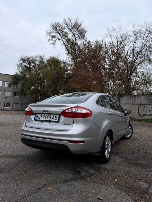 Форд фієста 2019