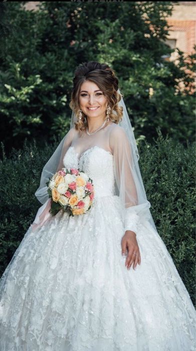 Весільне плаття