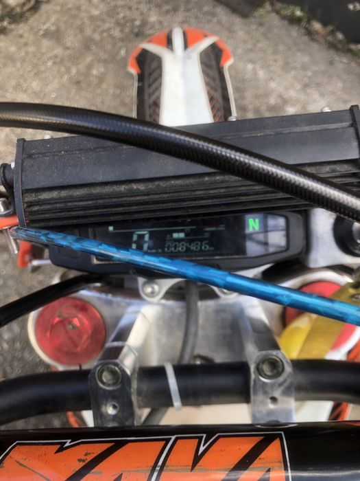 Продам Kaya 412.