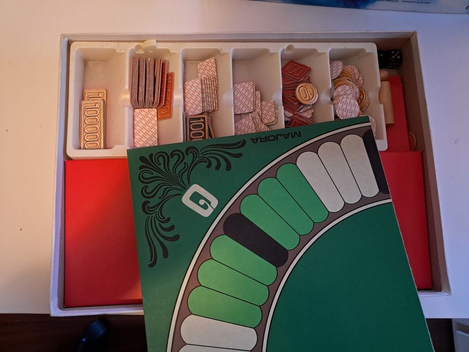 Jogo tabuleiro a Dama milionária