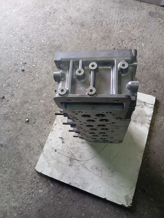 Cabeça Colaça de motor Mitsubishi 3.0 did