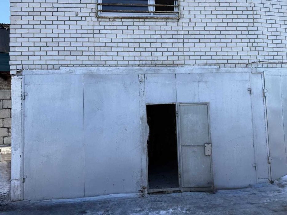 Оренда гараж склад Солом'янський Севастопольська площа Караваєві дачі Вокзал