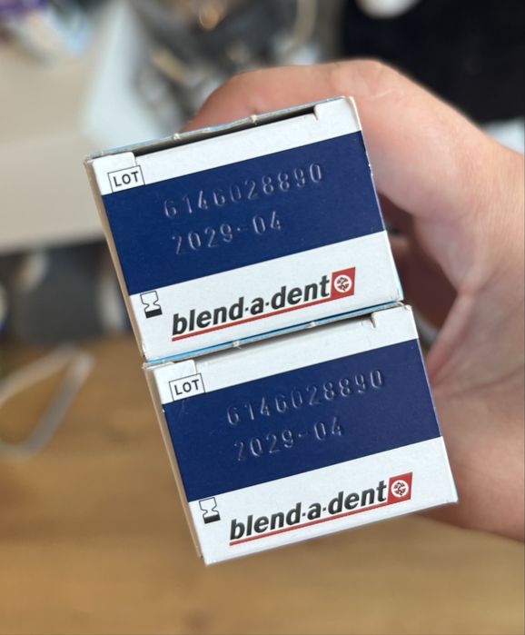 Klej do protez Blend-a-dent Complete Extra Stark 47 g Oryginalna świeżość 2 szt.
