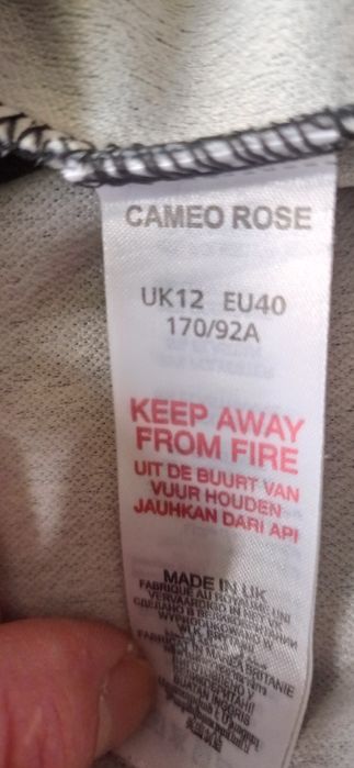 Sukienka cameo rose róż 12/40