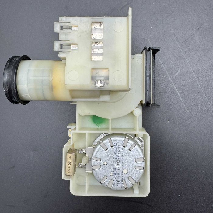 Dystrybutor wody pralki Miele Softronic z turbiną