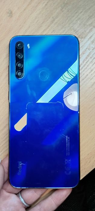 Продам на запчастини Redmo not 8t