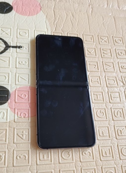 Samsung Galaxy z flip5