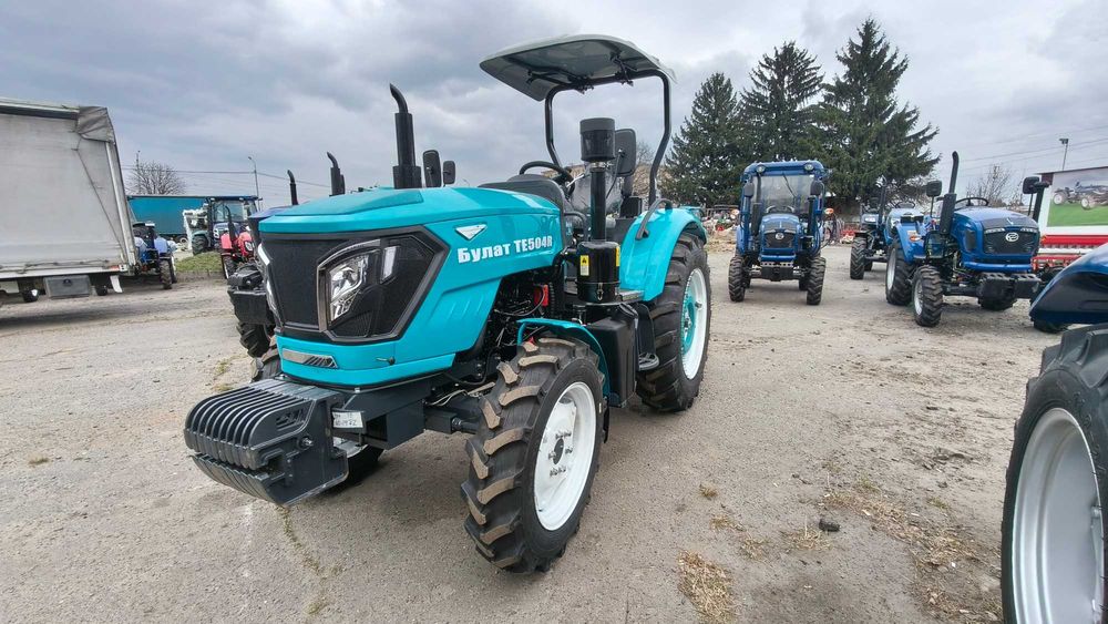 Трактор BULAT TE504R з дашком