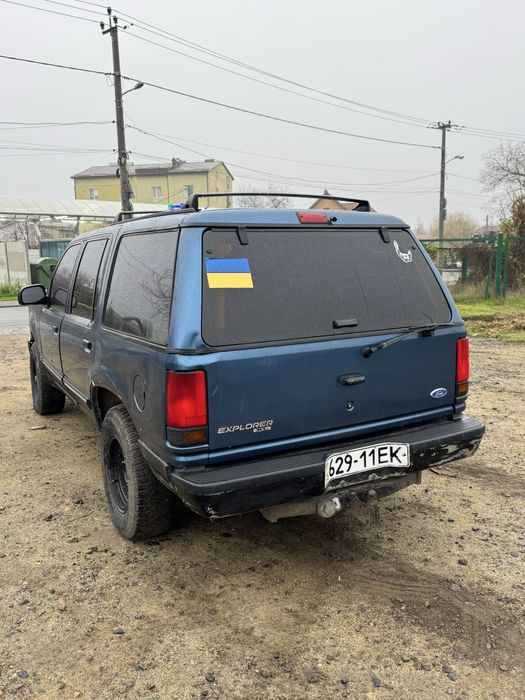 Ford Explorer V6 4.0 Automatic.Срочно