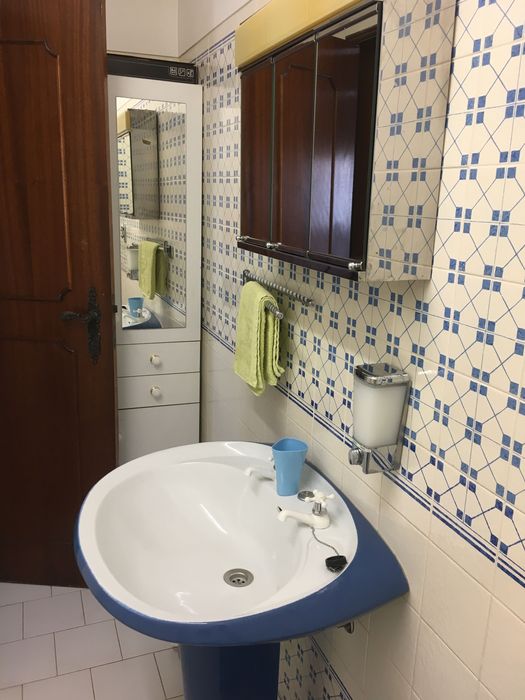 Apartamento T2 mobilado e com a/c em Tavira (Porta Nova)