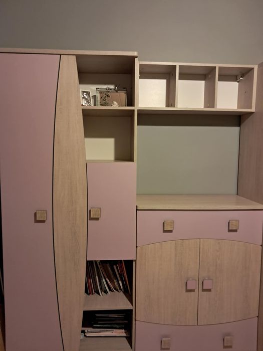 zestaw mebli pokojowych