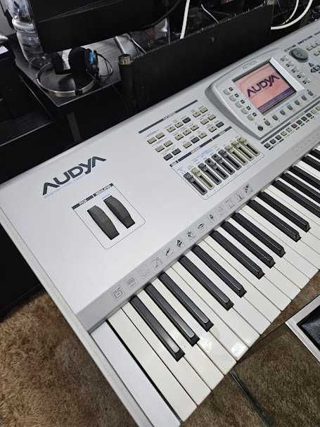 Teclado musical, Ketron Audya76