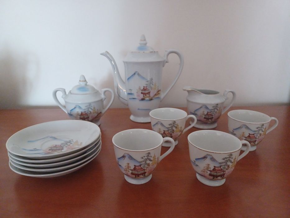Chinese Coffee Service with Geisha Lithophane