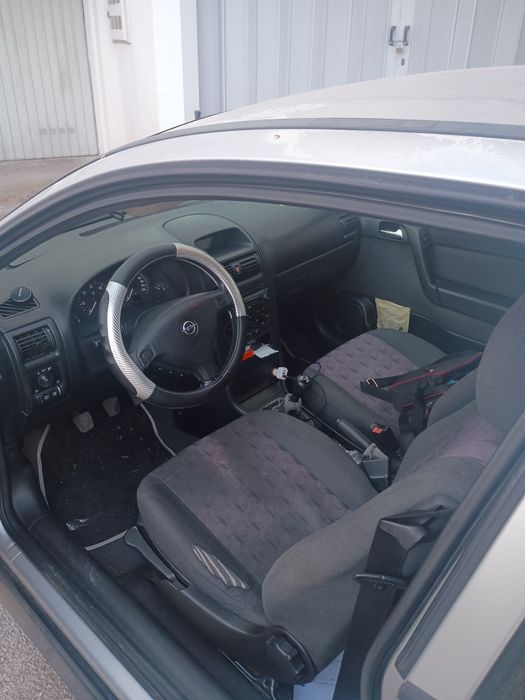 Opel astra comercial