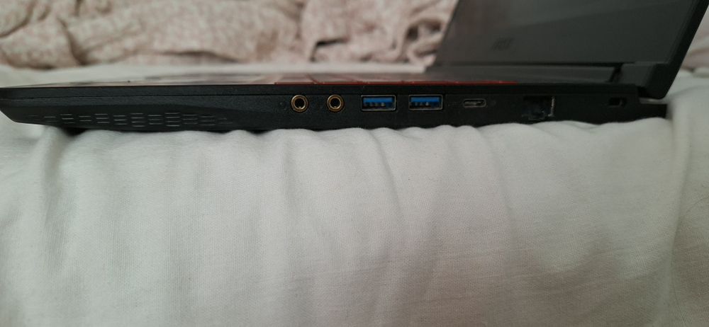Laptop gamingowy (do lekkiej negocjacji )