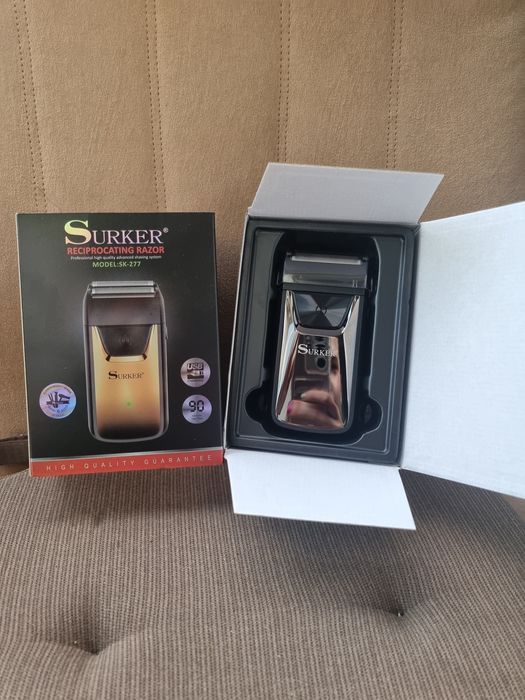 Profesjonalna  golarka męska surker