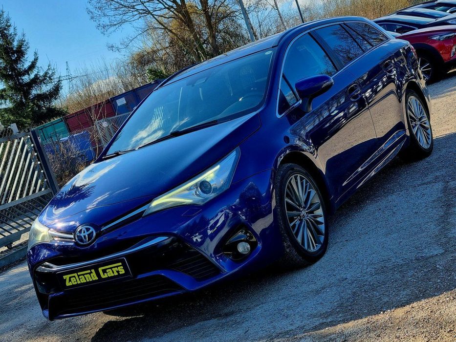Toyota Avensis Lift Serwis LED Xenon Kamera Panorama Climatronic Gwarancja!