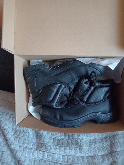 Buty trzewiki robocze