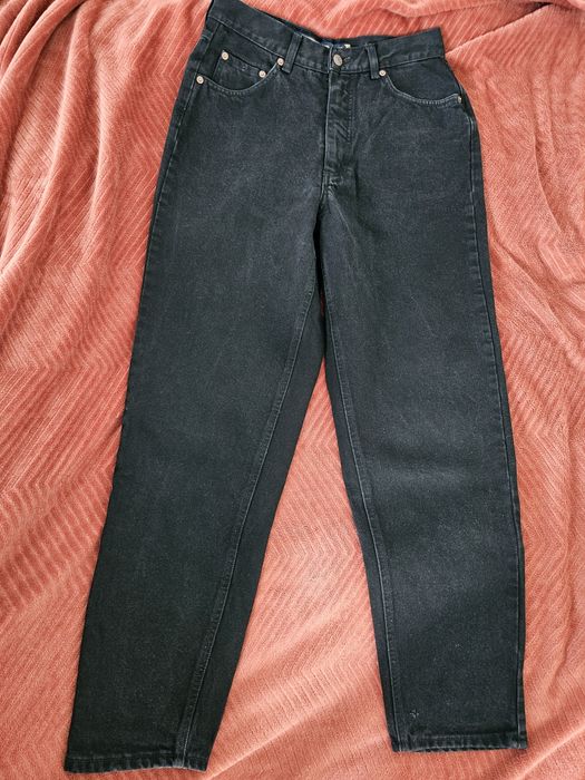 Spodnie jeansowe damskie czarne retro 32/30