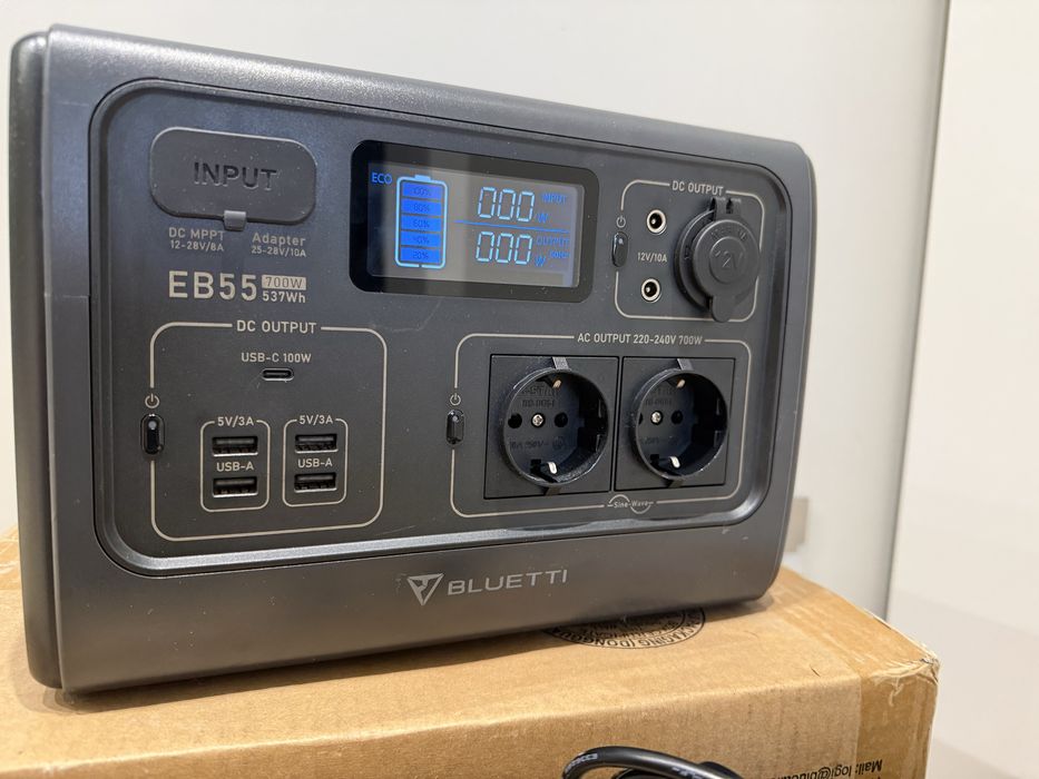 Bluetti EB55  зарядна станція