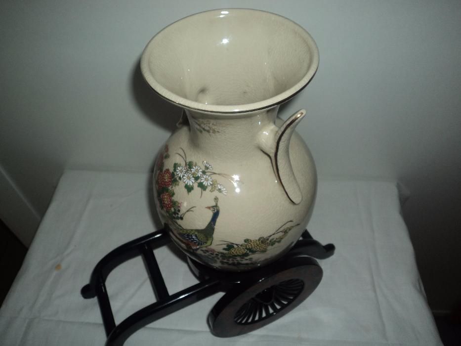 Jarra Decorativa com Suporte