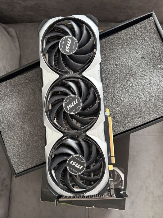Відеокарта MSI GeForce RTX 4070 VENTUS 3X E1 OC +гарантія