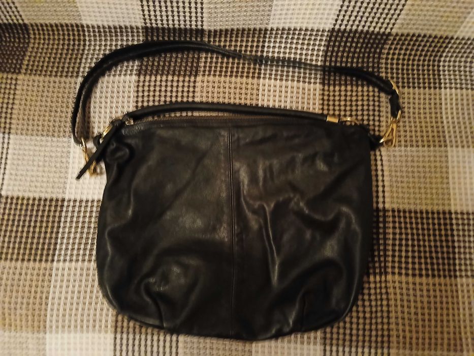 Сумка кожаная H&M.