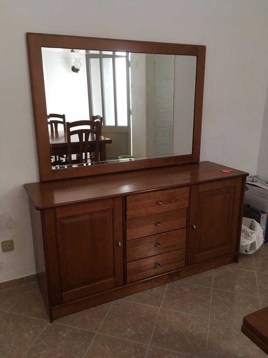 Sala de jantar completa