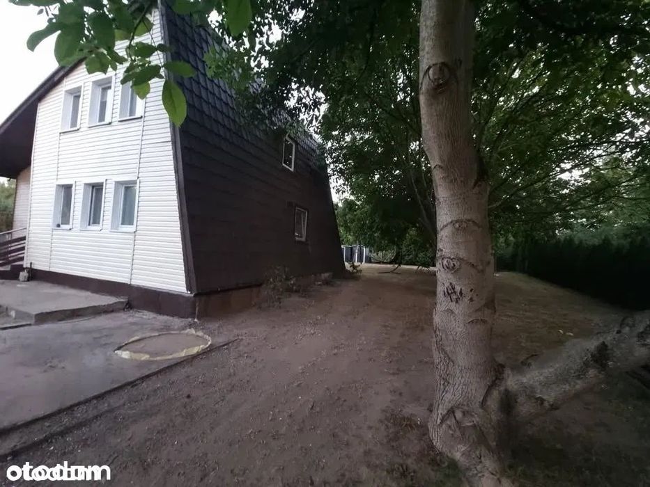Na sprzedaż wolnostojący dom o powierzchni 110 m2